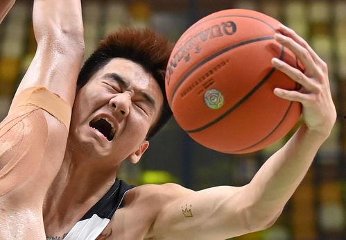 阿塞拜疆19岁以下篮球,19岁以下球员展现无限潜力